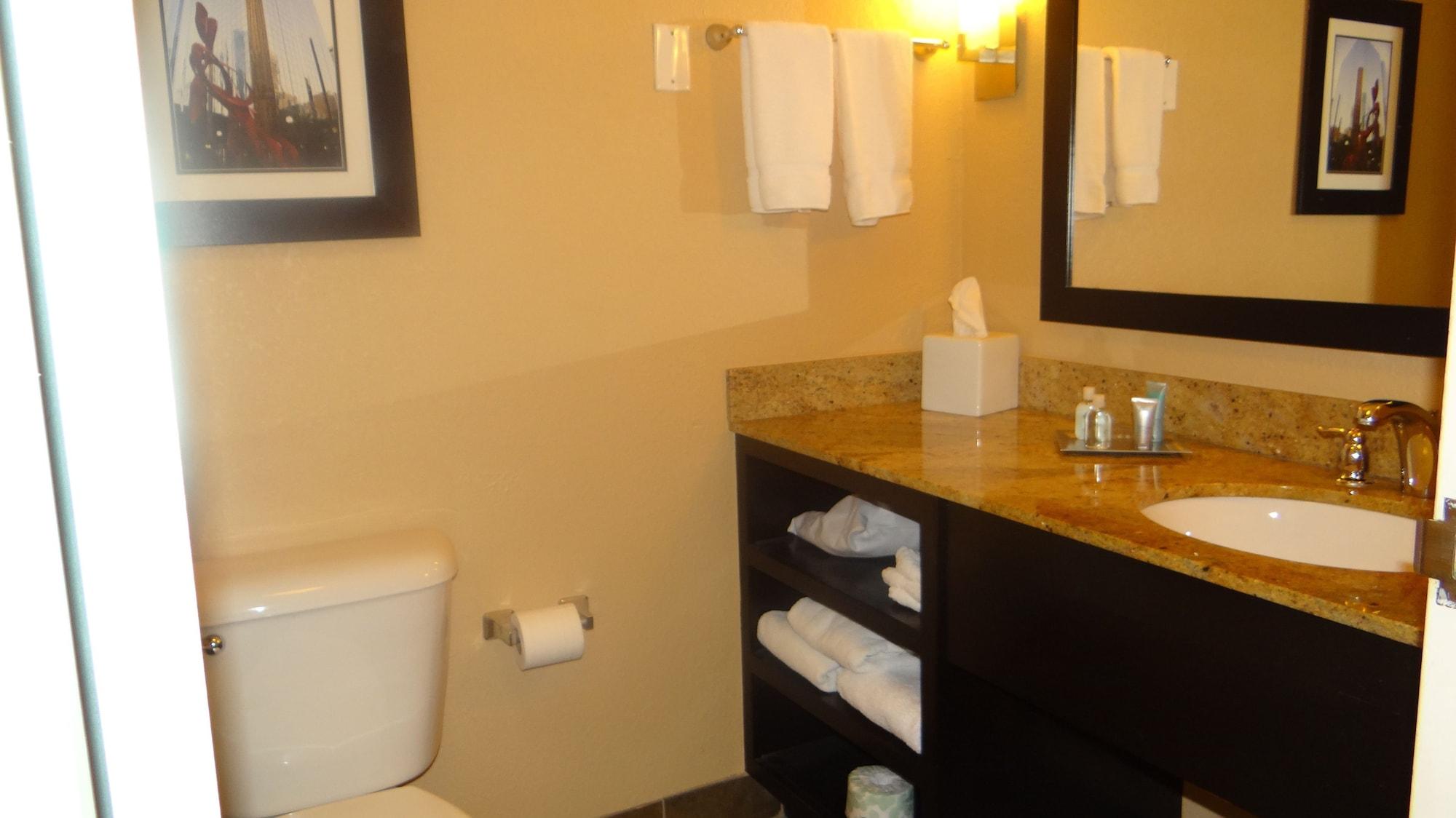 Wyndham Garden Oklahoma City Resort & Conference Hotel Near Airport, Fairgrounds Paycom & I40 Exterior foto