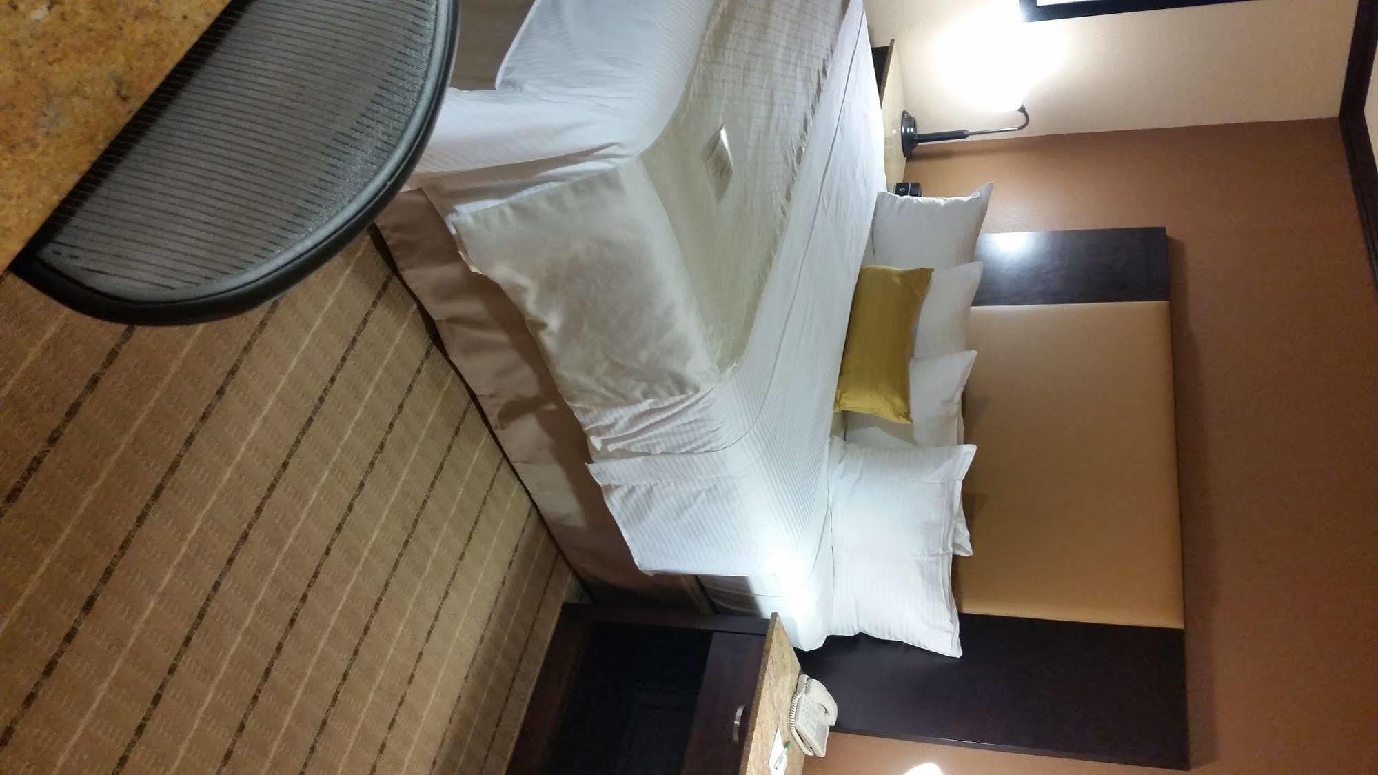 Wyndham Garden Oklahoma City Resort & Conference Hotel Near Airport, Fairgrounds Paycom & I40 Exterior foto